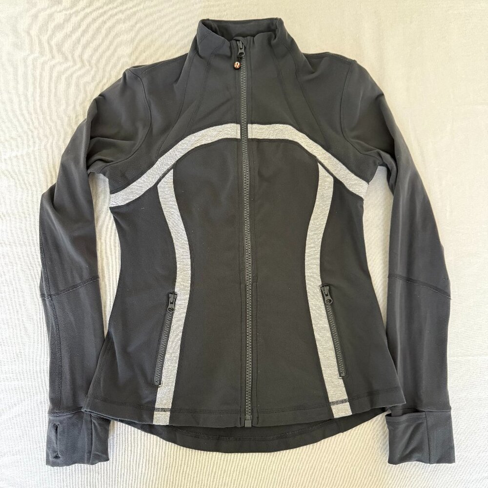 Lululemon Define Jacket - Size 10